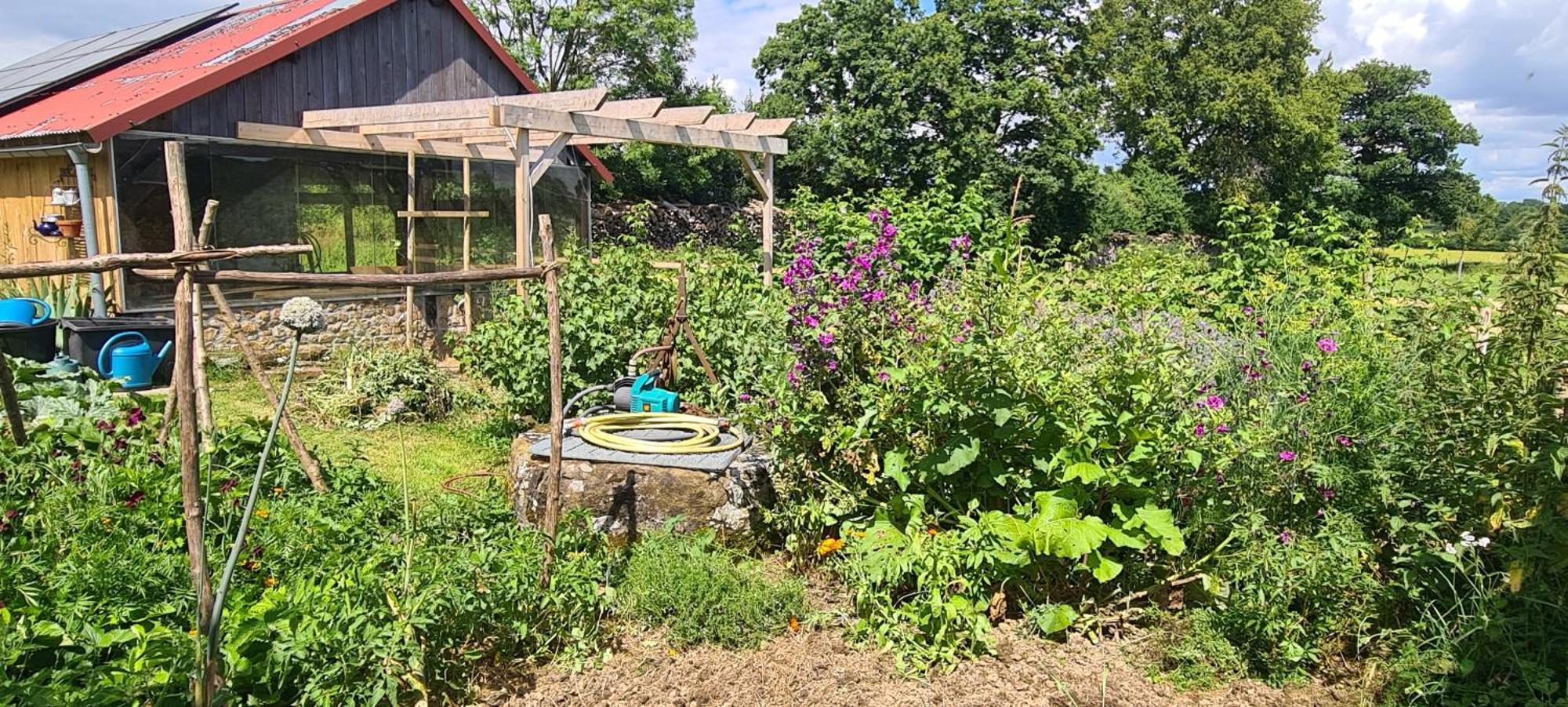 Roulotte A La Ferme Buissonniere Villa La Lande-de-Louge Kültér fotó